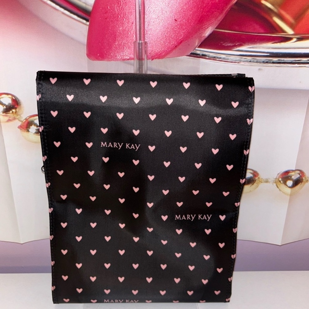 Mary Kay Make Up or Jewelry bag